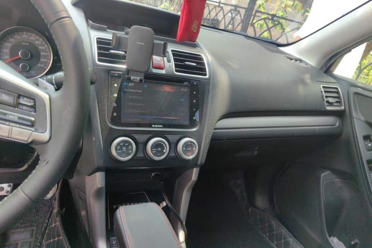 Used Subaru Forester 2015 2.0i Special Edition Commemorative Model Audio And AC Panel