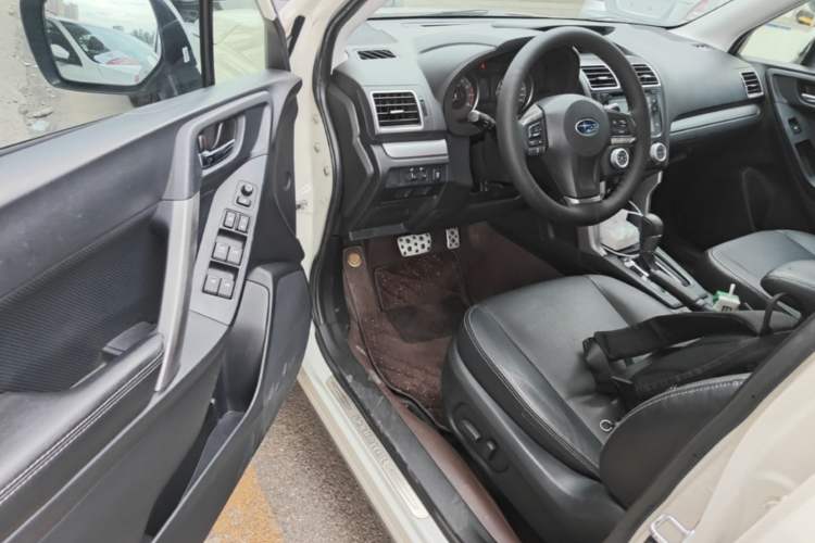 Used Subaru Forester 2015 2.0i Special Edition Commemorative Model Driver Seat