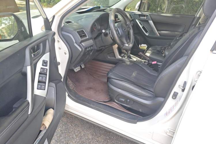 Used Subaru Forester 2015 2.0i Special Edition Commemorative Model Driver Seat