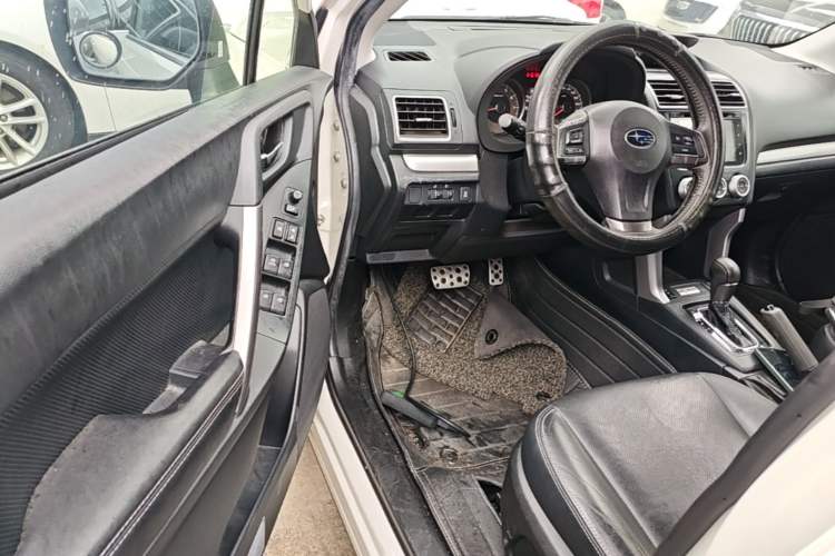 Used Subaru Forester 2015 2.0i Special Edition Commemorative Model Driver Seat