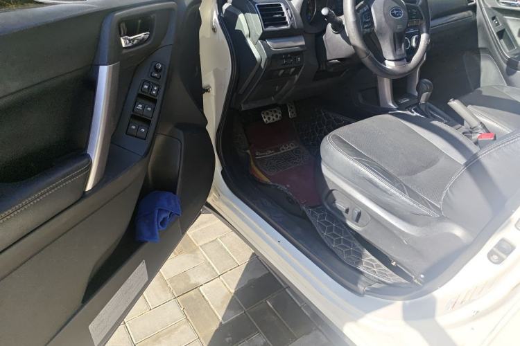 Used Subaru Forester 2015 2.0i Special Edition Commemorative Model Driver Seat