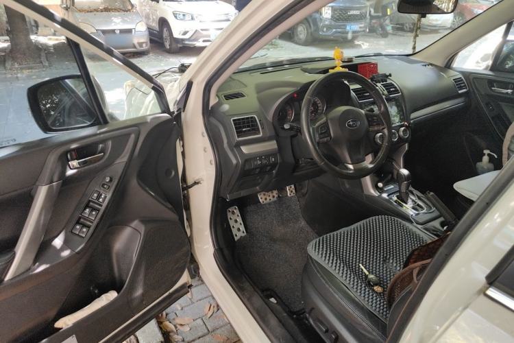 Used Subaru Forester 2015 2.0i Special Edition Commemorative Model Driver Seat