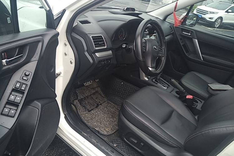 Used Subaru Forester 2015 2.0i Special Edition Commemorative Model Driver Seat