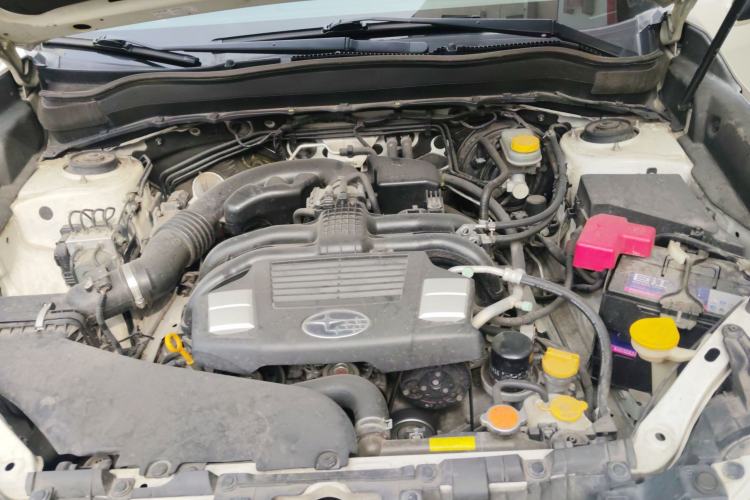 Used Subaru Forester 2015 2.0i Special Edition Commemorative Model Engine Bay