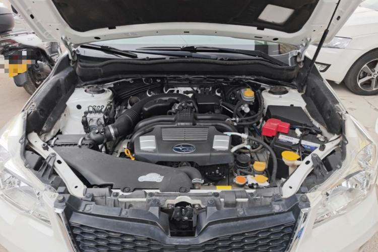 Used Subaru Forester 2015 2.0i Special Edition Commemorative Model Engine Bay