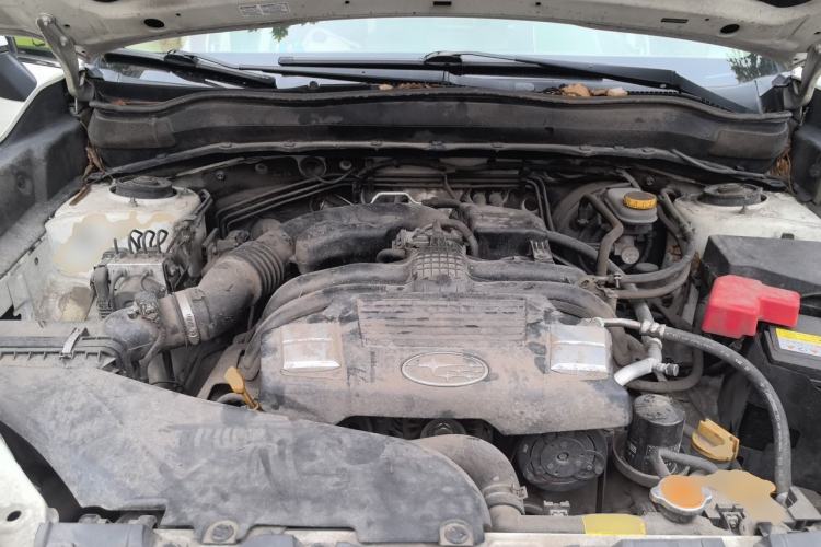 Used Subaru Forester 2015 2.0i Special Edition Commemorative Model Engine Bay