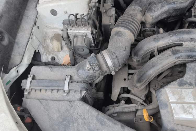 Used Subaru Forester 2015 2.0i Special Edition Commemorative Model Engine Bay Right