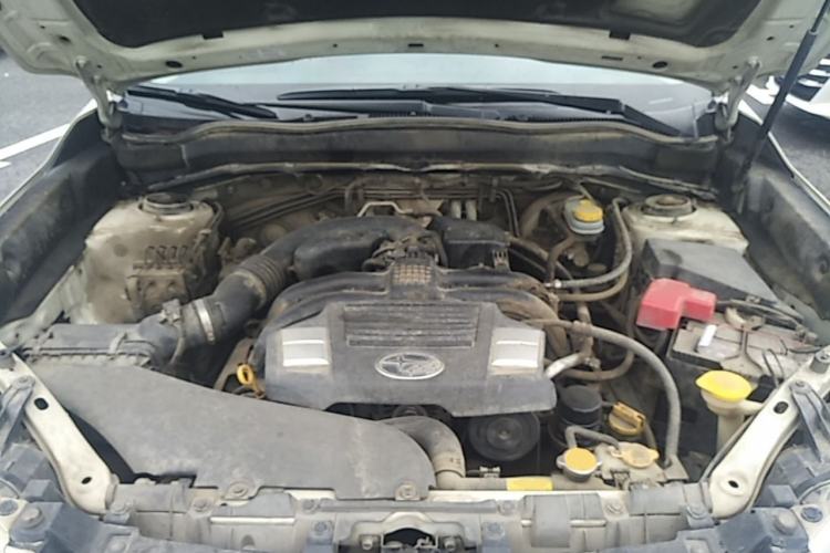 Used Subaru Forester 2015 2.0i Special Edition Commemorative Model Engine Bay