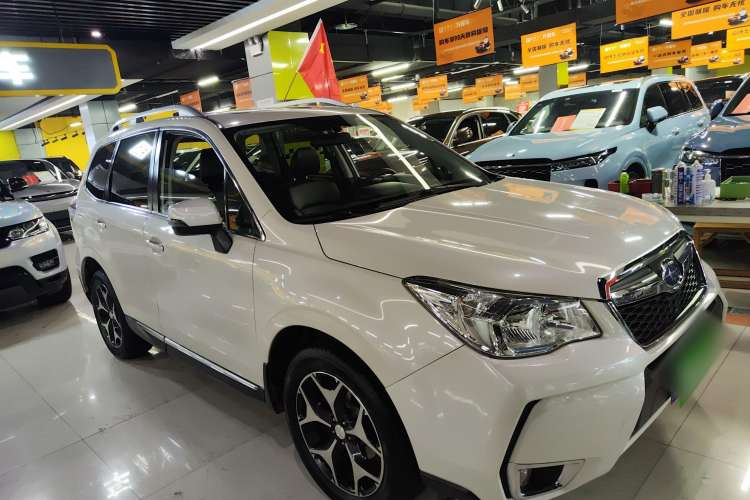 Used Subaru Forester 2015 2.0i Special Edition Commemorative Model Exterior 2