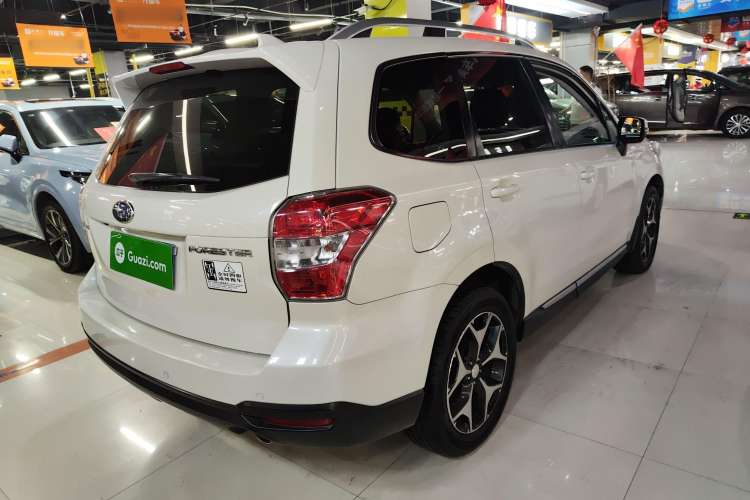 Used Subaru Forester 2015 2.0i Special Edition Commemorative Model Exterior 3
