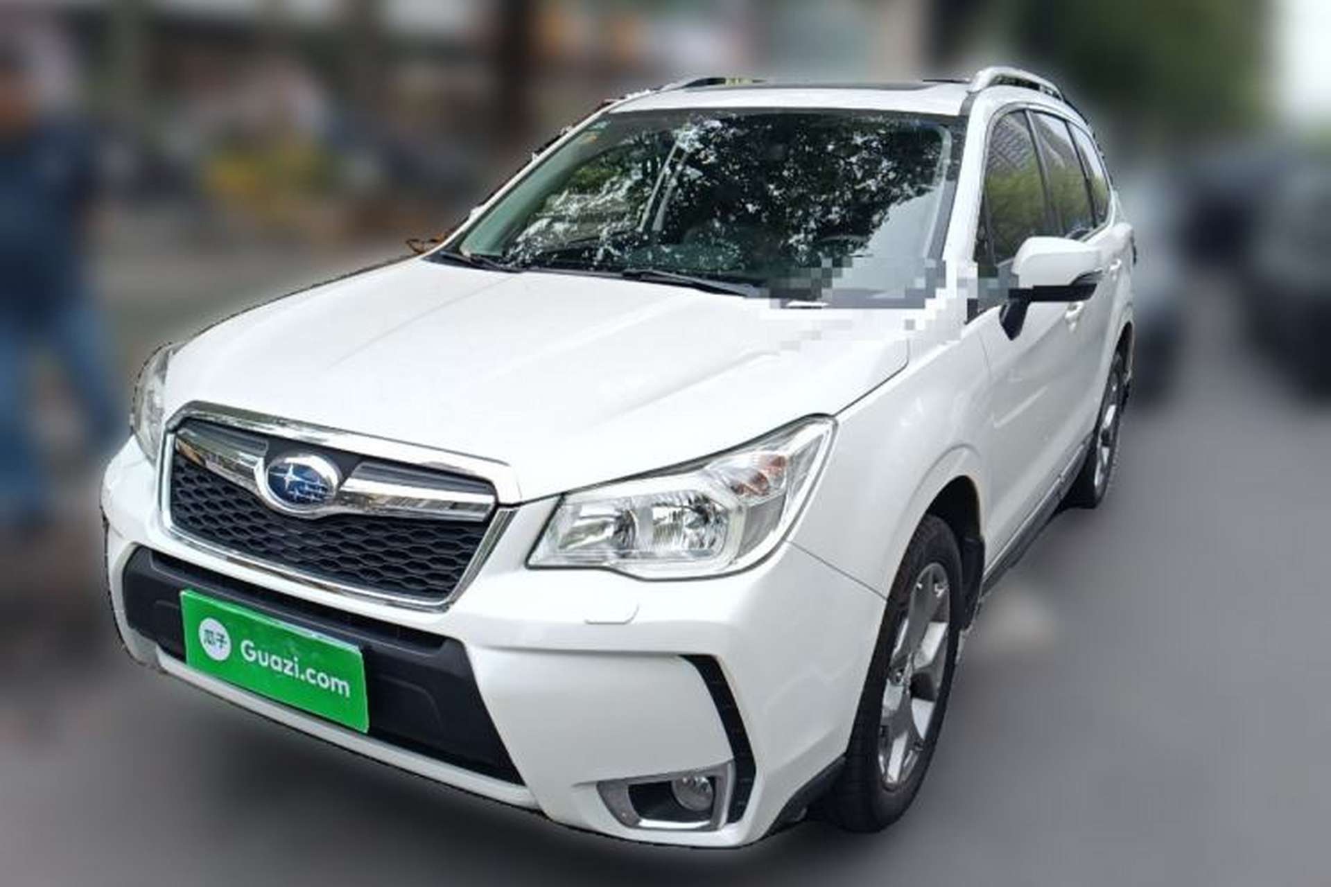 Used Subaru Forester 2015 2.5i Special Edition Commemorative Model Front Left 45 Deg