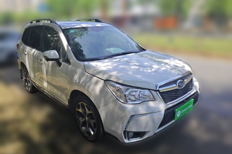 Used Subaru Forester 2015 2.0i Special Edition Commemorative Model Front Right 45 Deg