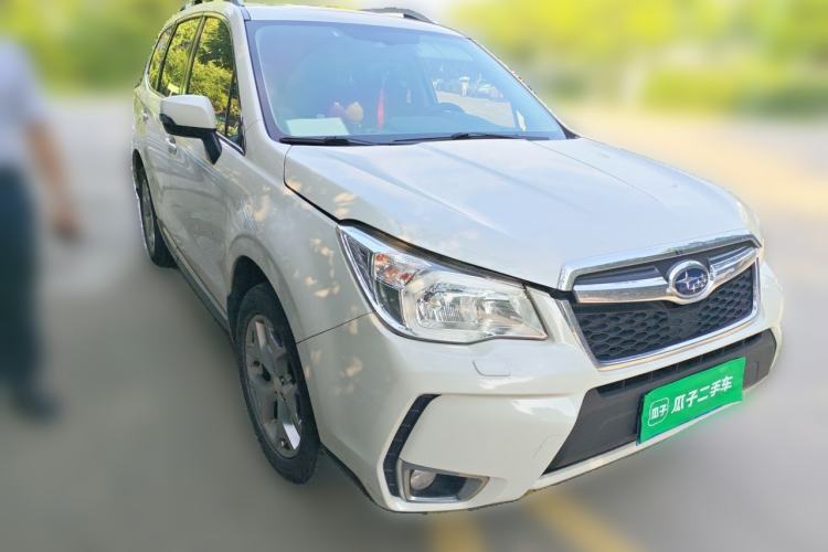 Used Subaru Forester 2015 2.5i Special Edition Commemorative Model Front Right 45 Deg