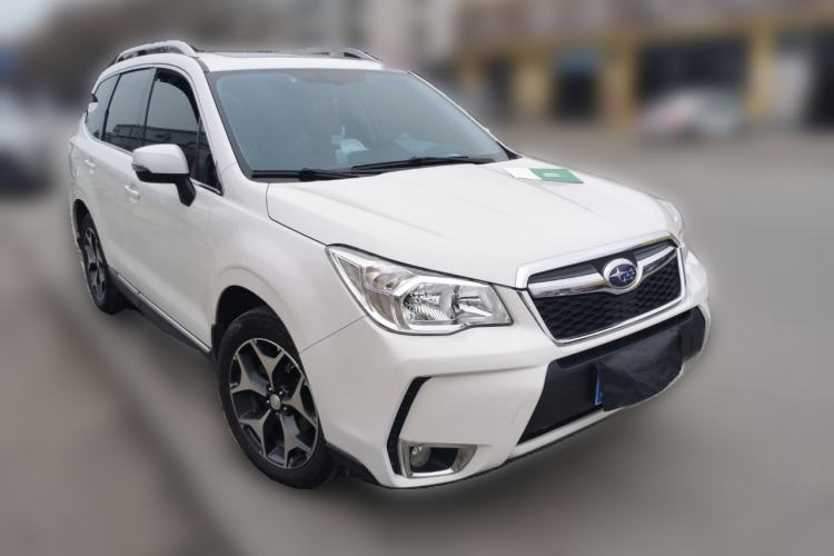 Used Subaru Forester 2015 2.0i Special Edition Commemorative Model Front Right 45 Deg