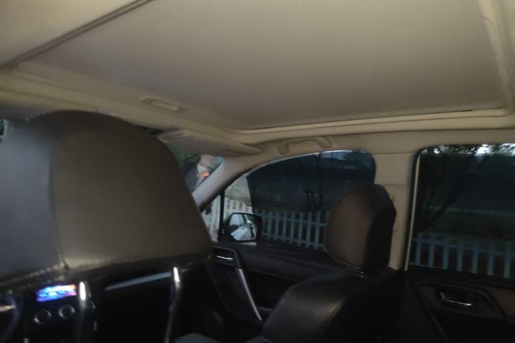 Used Subaru Forester 2015 2.0i Special Edition Commemorative Model Headliner