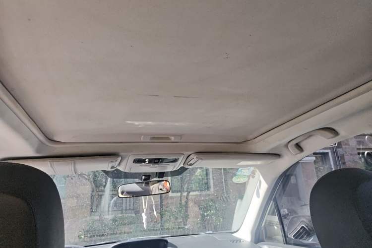 Used Subaru Forester 2015 2.0i Special Edition Commemorative Model Headliner