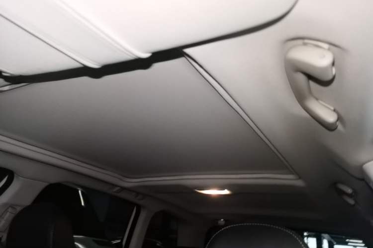 Used Subaru Forester 2015 2.0i Special Edition Commemorative Model Headliner