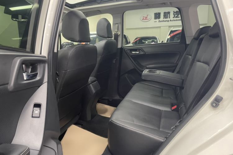 Used Subaru Forester 2015 2.0i Special Edition Commemorative Model Interior 1