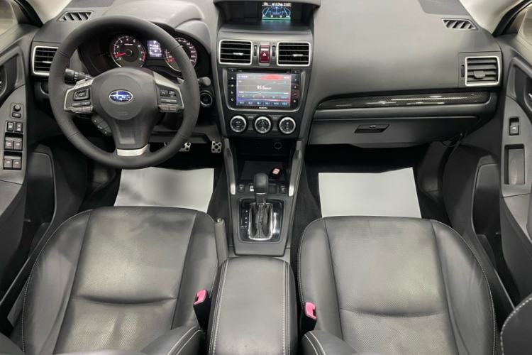 Used Subaru Forester 2015 2.5i Special Edition Commemorative Model Interior 2