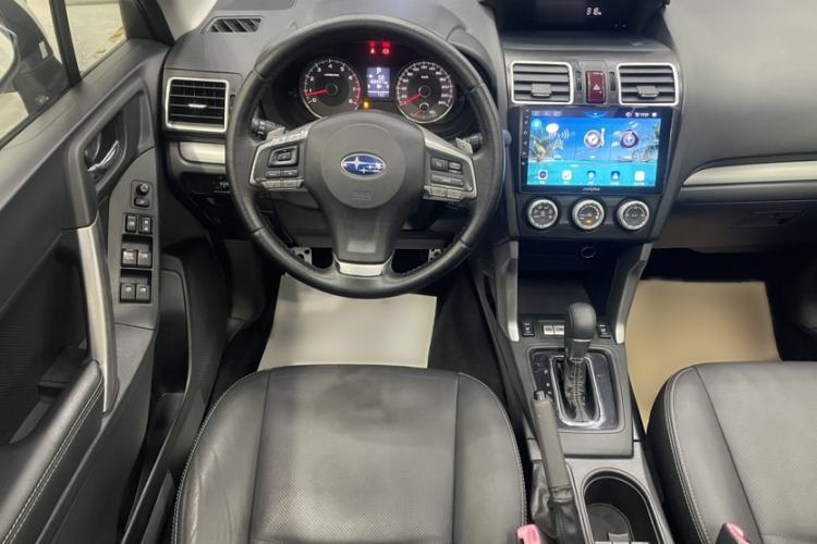 Used Subaru Forester 2015 2.0i Special Edition Commemorative Model Interior 3