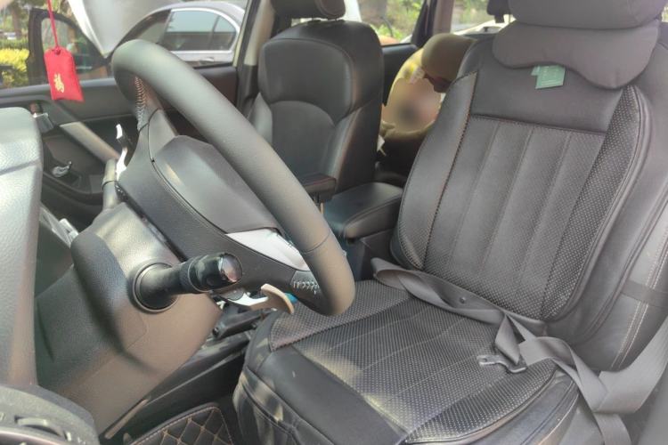 Used Subaru Forester 2015 2.0i Special Edition Commemorative Model Left Front Seat
