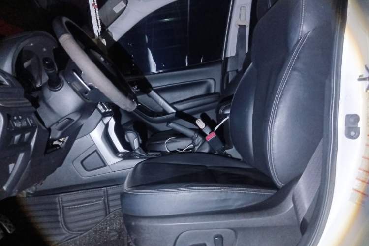 Used Subaru Forester 2015 2.0i Special Edition Commemorative Model Left Front Seat