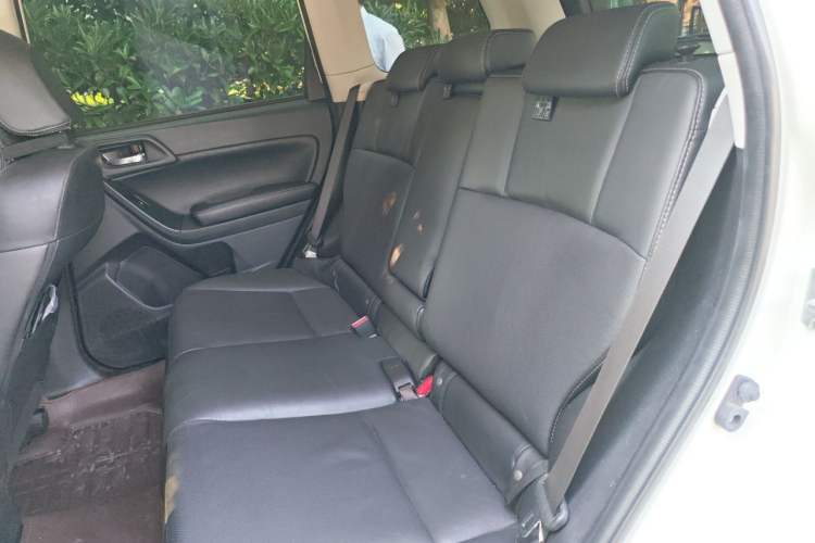 Used Subaru Forester 2015 2.5i Special Edition Commemorative Model Left Rear Seat