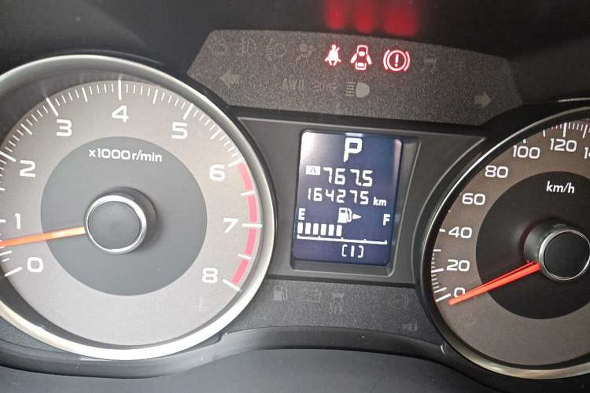 Used Subaru Forester 2015 2.5i Special Edition Commemorative Model Odometer Close Up