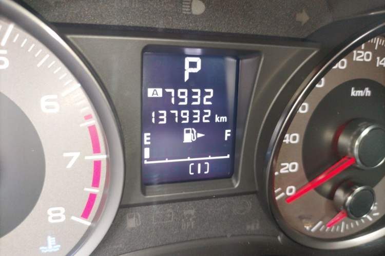 Used Subaru Forester 2015 2.0i Special Edition Commemorative Model Odometer Close Up