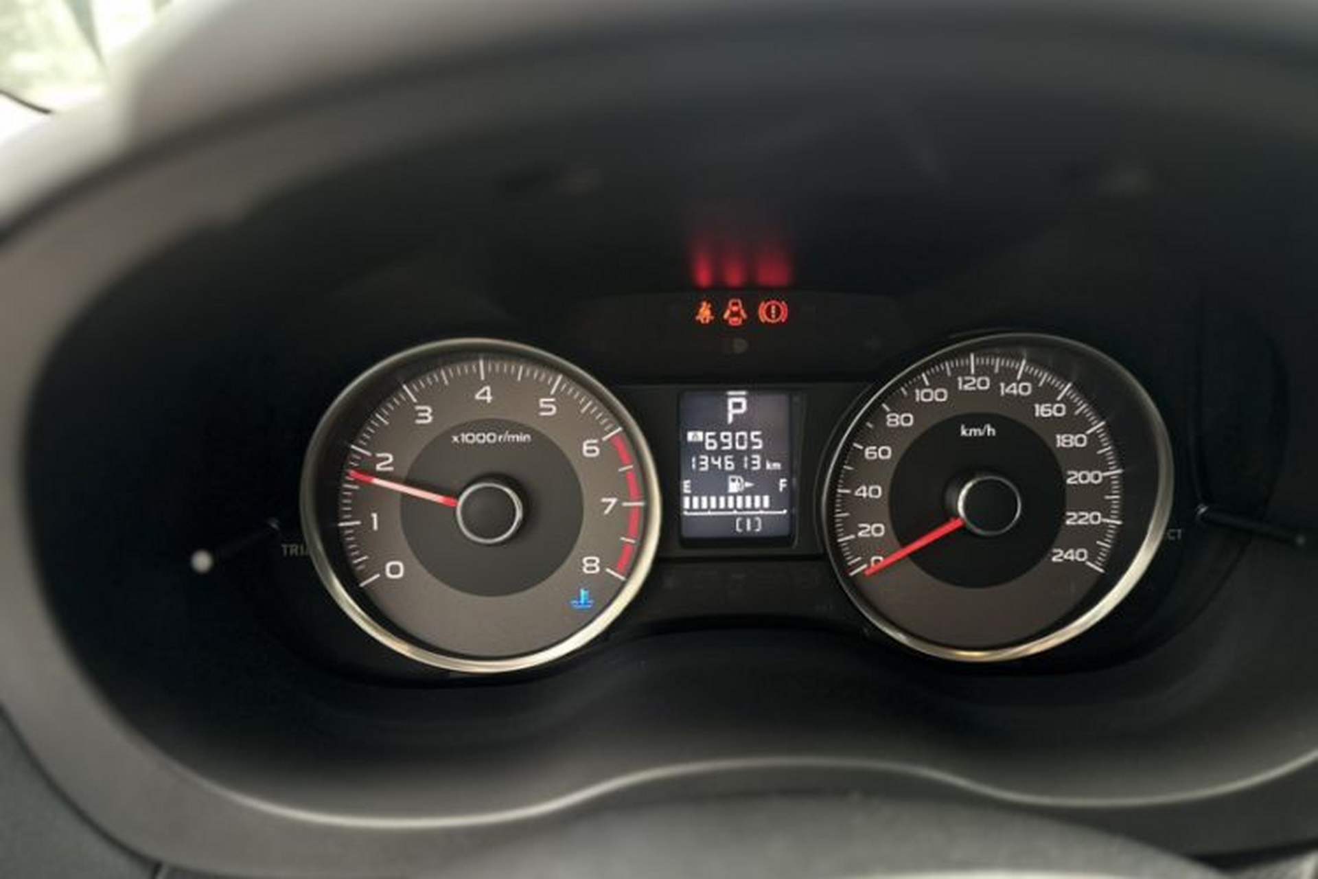 Used Subaru Forester 2015 2.5i Special Edition Commemorative Model Odometer Close Up
