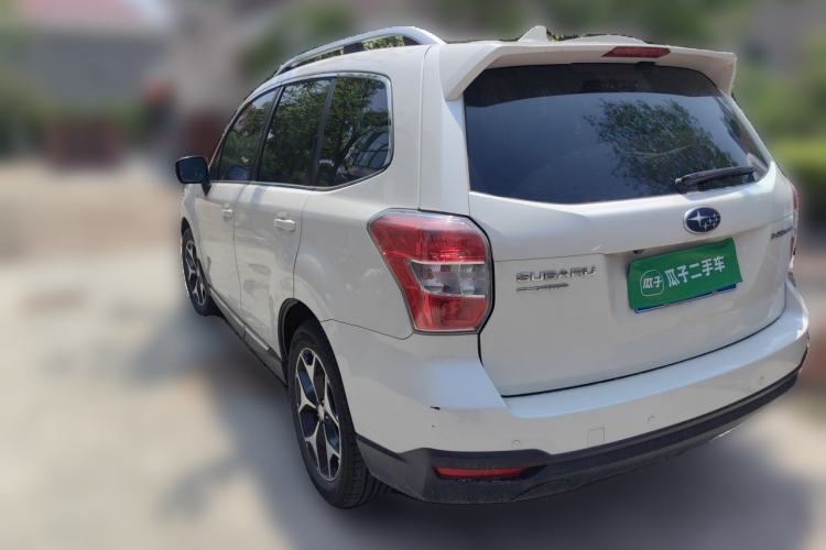 Used Subaru Forester 2015 2.0i Special Edition Commemorative Model Rear Left 45 Deg