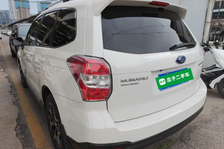 Used Subaru Forester 2015 2.0i Special Edition Commemorative Model Rear Left 45 Deg