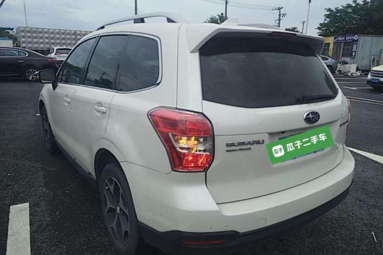 Used Subaru Forester 2015 2.0i Special Edition Commemorative Model Rear Left 45 Deg