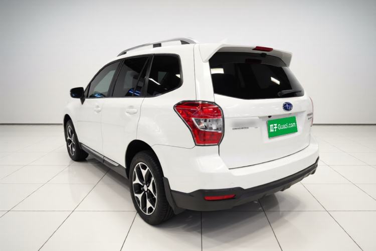 Used Subaru Forester 2015 2.0i Special Edition Commemorative Model Rear Left 45 Deg