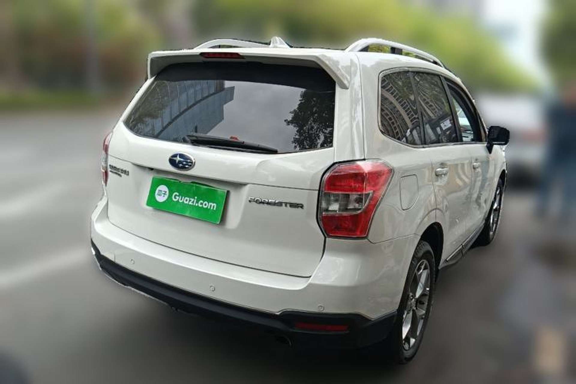 Used Subaru Forester 2015 2.5i Special Edition Commemorative Model Rear Right 45 Deg