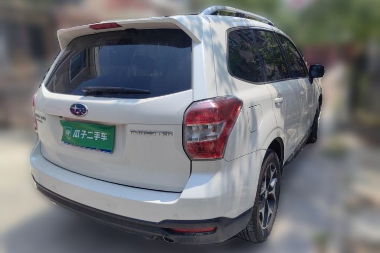 Used Subaru Forester 2015 2.0i Special Edition Commemorative Model Rear Right 45 Deg