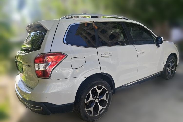Used Subaru Forester 2015 2.0i Special Edition Commemorative Model Rear Right 45 Deg