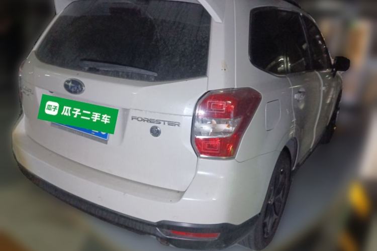 Used Subaru Forester 2015 2.0i Special Edition Commemorative Model Rear Right 45 Deg