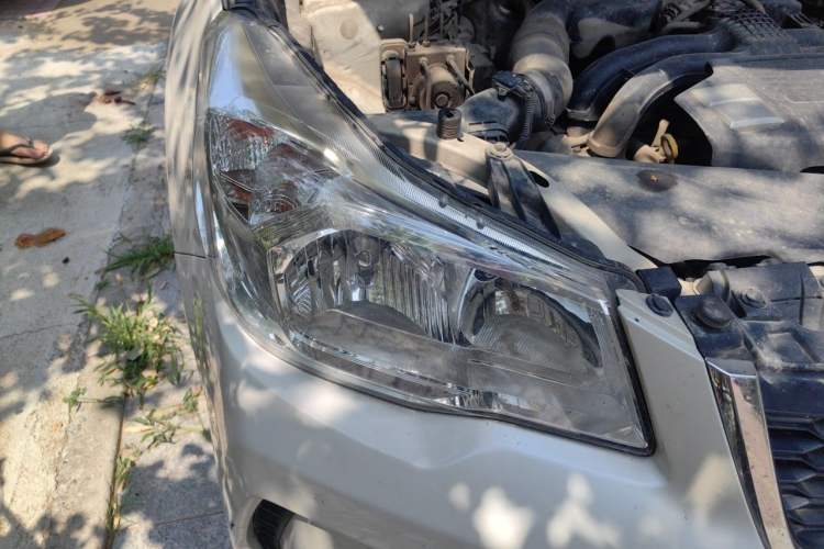 Used Subaru Forester 2015 2.0i Special Edition Commemorative Model Right Front Headlight