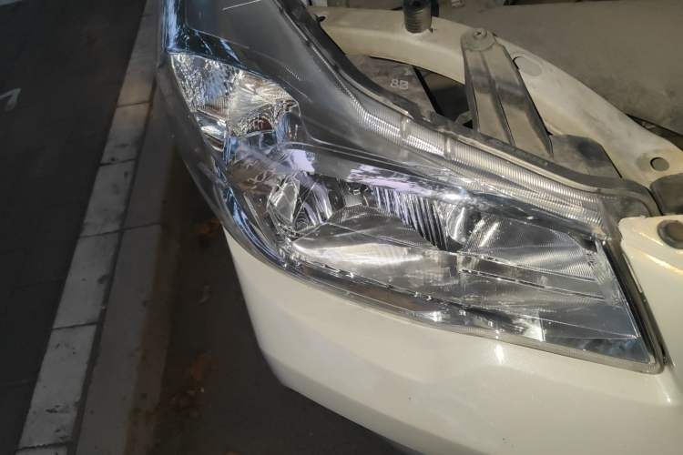Used Subaru Forester 2015 2.0i Special Edition Commemorative Model Right Front Headlight