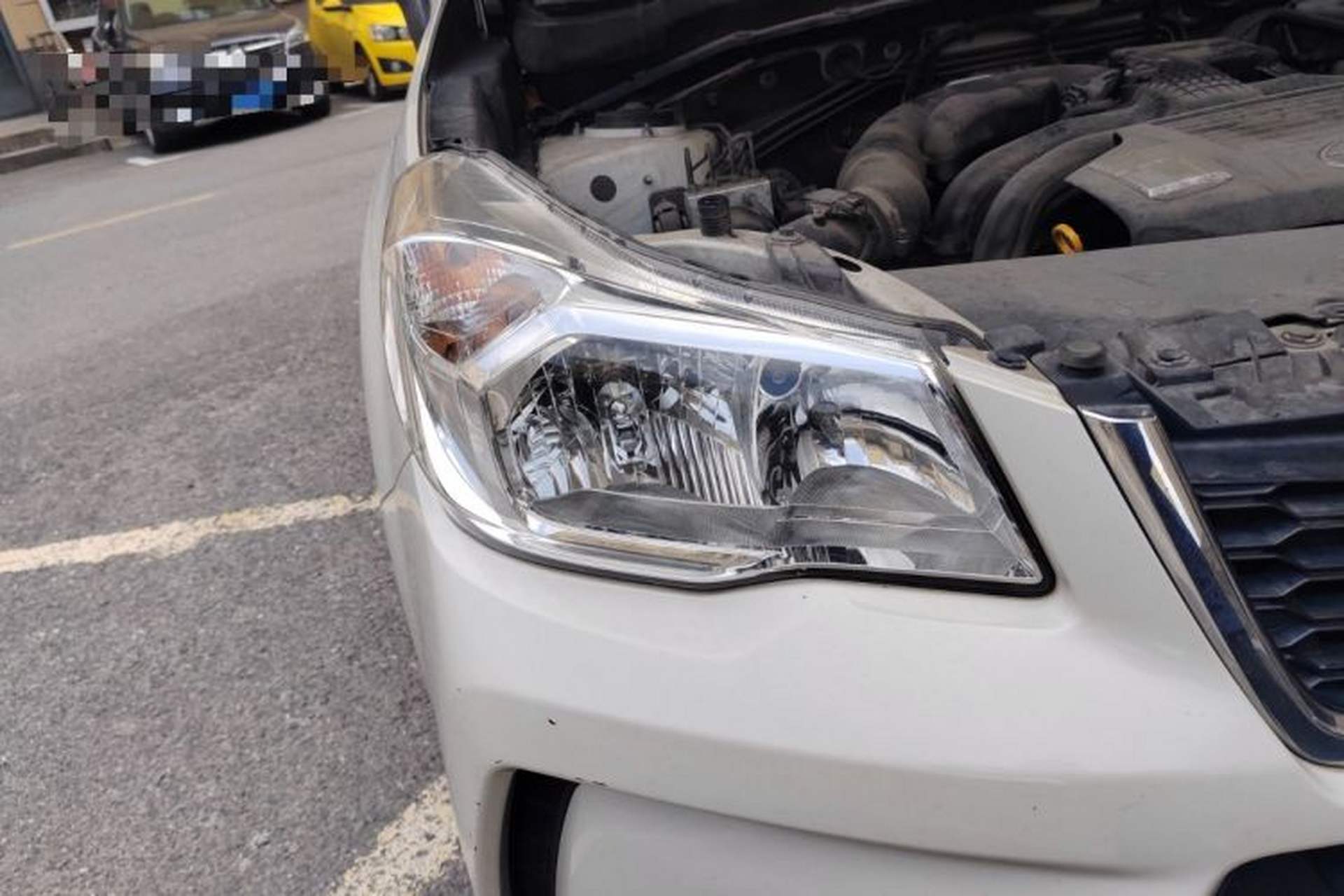 Used Subaru Forester 2015 2.0i Special Edition Commemorative Model Right Front Headlight