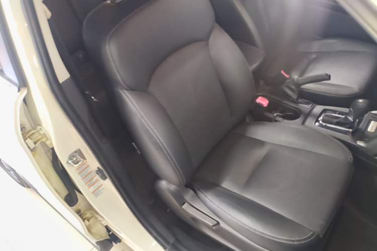 Used Subaru Forester 2015 2.0i Special Edition Commemorative Model Right Front Seat