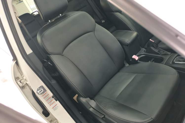 Used Subaru Forester 2015 2.0i Special Edition Commemorative Model Right Front Seat