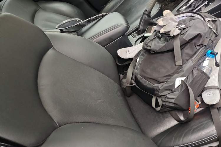 Used Subaru Forester 2015 2.0i Special Edition Commemorative Model Right Front Seat