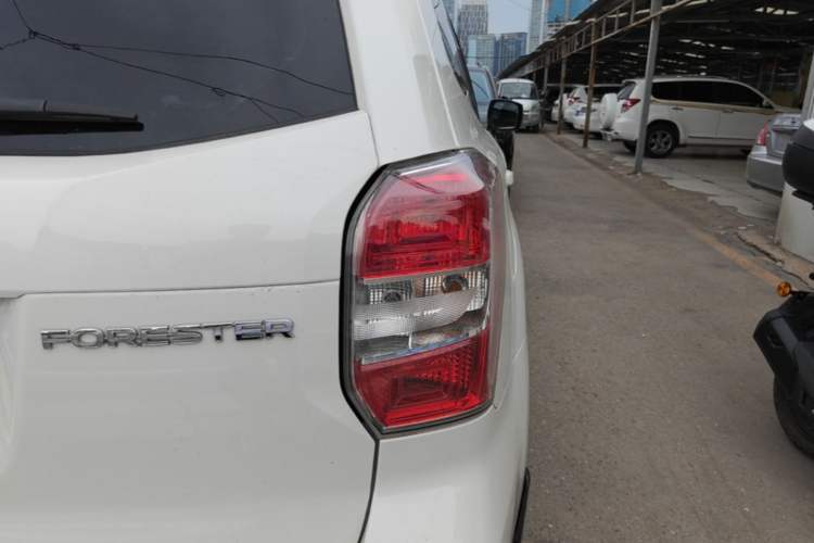 Used Subaru Forester 2015 2.0i Special Edition Commemorative Model Right Rear Taillight