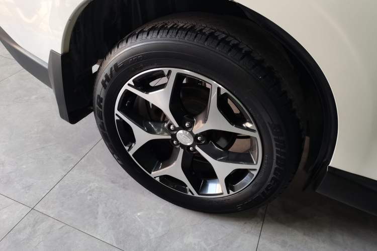 Used Subaru Forester 2015 2.0i Special Edition Commemorative Model Right Rear Wheel Hub