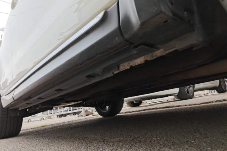 Used Subaru Forester 2015 2.0i Special Edition Commemorative Model Right Side Sill