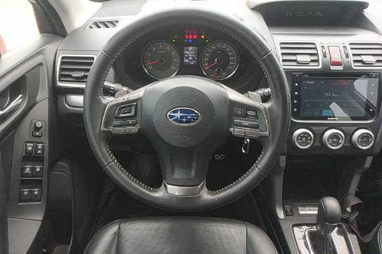 Used Subaru Forester 2015 2.0i Special Edition Commemorative Model Steering Wheel