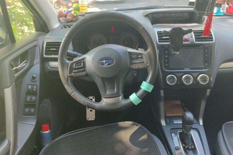 Used Subaru Forester 2015 2.0i Special Edition Commemorative Model Steering Wheel