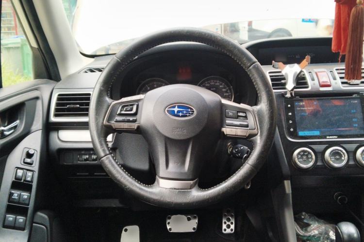 Used Subaru Forester 2015 2.0i Special Edition Commemorative Model Steering Wheel